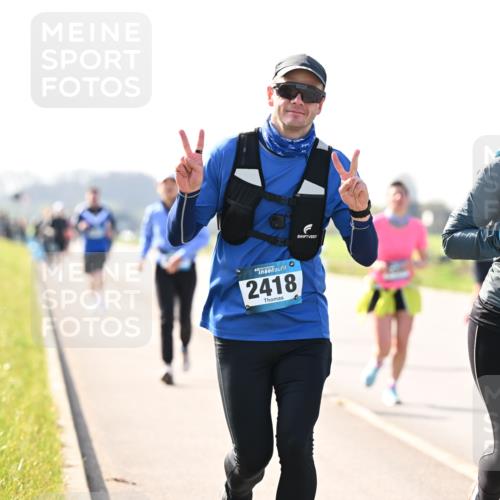 12.04.2026 - 45. Internationalen Wilhelmsburger Insellauf Dr. Thomas Lammeyer http://msf.ph/oto/9447126 12.04.2026 10:28:56 Laufen 2418, 2398 meine-sportfotos.de