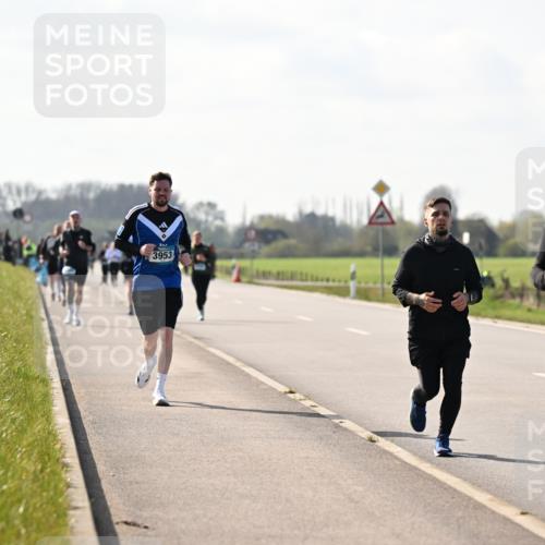 12.04.2026 - 45. Internationalen Wilhelmsburger Insellauf Dr. Thomas Lammeyer http://msf.ph/oto/9447161 12.04.2026 10:29:02 Laufen 3953, 4440 meine-sportfotos.de