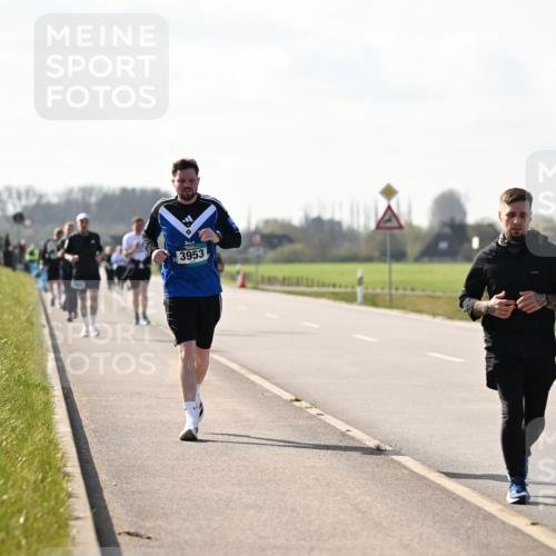 12.04.2026 - 45. Internationalen Wilhelmsburger Insellauf Dr. Thomas Lammeyer http://msf.ph/oto/9447166 12.04.2026 10:29:03 Laufen 3953 meine-sportfotos.de
