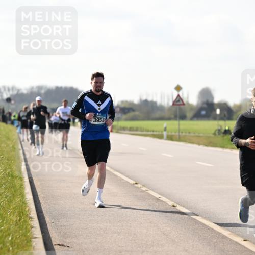 12.04.2026 - 45. Internationalen Wilhelmsburger Insellauf Dr. Thomas Lammeyer http://msf.ph/oto/9447169 12.04.2026 10:29:03 Laufen 1, 3953 meine-sportfotos.de