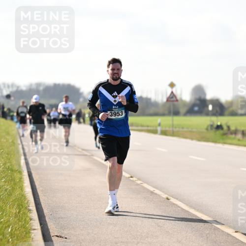 12.04.2026 - 45. Internationalen Wilhelmsburger Insellauf Dr. Thomas Lammeyer http://msf.ph/oto/9447176 12.04.2026 10:29:04 Laufen 15, 3953 meine-sportfotos.de