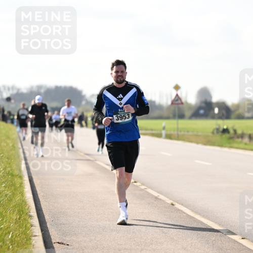 12.04.2026 - 45. Internationalen Wilhelmsburger Insellauf Dr. Thomas Lammeyer http://msf.ph/oto/9447177 12.04.2026 10:29:04 Laufen 3953 meine-sportfotos.de