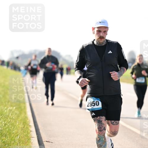 12.04.2026 - 45. Internationalen Wilhelmsburger Insellauf Dr. Thomas Lammeyer http://msf.ph/oto/9447206 12.04.2026 10:29:14 Laufen 2950 meine-sportfotos.de