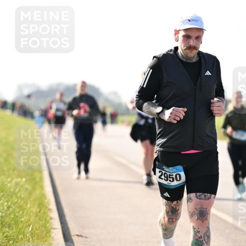 12.04.2026 - 45. Internationalen Wilhelmsburger Insellauf Dr. Thomas Lammeyer http://msf.ph/oto/9447208 12.04.2026 10:29:14 Laufen 2950 meine-sportfotos.de