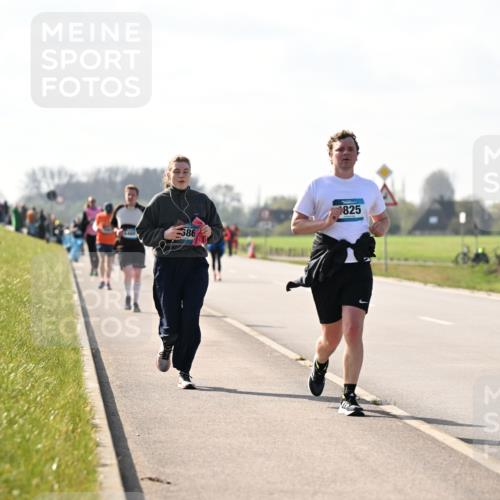 12.04.2026 - 45. Internationalen Wilhelmsburger Insellauf Dr. Thomas Lammeyer http://msf.ph/oto/9447215 12.04.2026 10:29:16 Laufen 586, 1825, 3725 meine-sportfotos.de