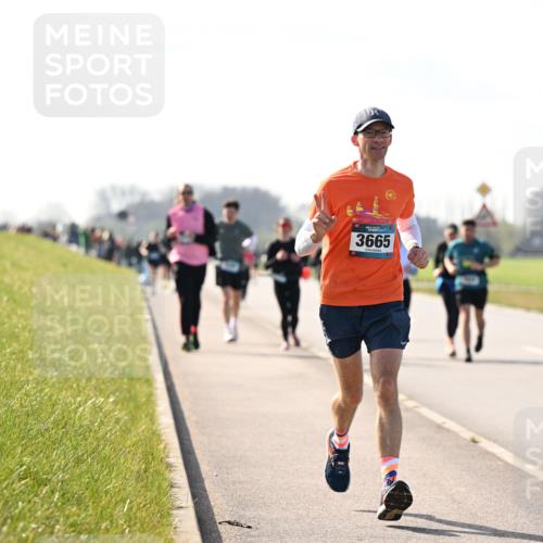 12.04.2026 - 45. Internationalen Wilhelmsburger Insellauf Dr. Thomas Lammeyer http://msf.ph/oto/9447270 12.04.2026 10:29:28 Laufen 3665 meine-sportfotos.de