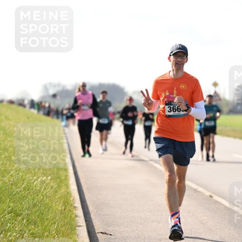 12.04.2026 - 45. Internationalen Wilhelmsburger Insellauf Dr. Thomas Lammeyer http://msf.ph/oto/9447272 12.04.2026 10:29:28 Laufen 366 meine-sportfotos.de