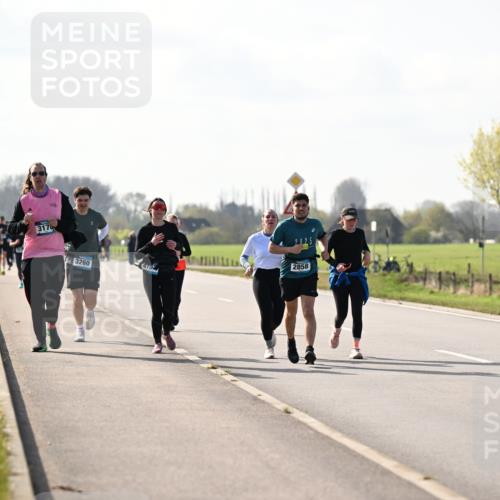 12.04.2026 - 45. Internationalen Wilhelmsburger Insellauf Dr. Thomas Lammeyer http://msf.ph/oto/9447274 12.04.2026 10:29:30 Laufen 3176, 2025, 2858, 3260, 4152 meine-sportfotos.de