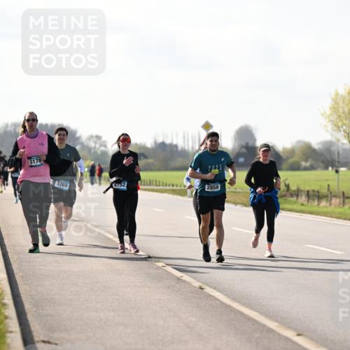 12.04.2026 - 45. Internationalen Wilhelmsburger Insellauf Dr. Thomas Lammeyer http://msf.ph/oto/9447278 12.04.2026 10:29:31 Laufen 3178, 3260, 4152, 2858 meine-sportfotos.de