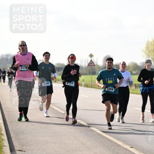 12.04.2026 - 45. Internationalen Wilhelmsburger Insellauf Dr. Thomas Lammeyer http://msf.ph/oto/9447291 12.04.2026 10:29:33 Laufen 3178, 3260, 4152, 2025, 2858 meine-sportfotos.de