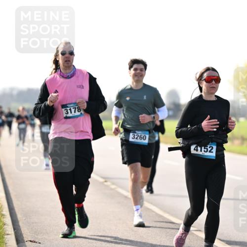 12.04.2026 - 45. Internationalen Wilhelmsburger Insellauf Dr. Thomas Lammeyer http://msf.ph/oto/9447304 12.04.2026 10:29:36 Laufen 3178, 2025, 3260, 4152, 2858 meine-sportfotos.de