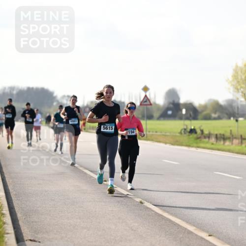 12.04.2026 - 45. Internationalen Wilhelmsburger Insellauf Dr. Thomas Lammeyer http://msf.ph/oto/9447355 12.04.2026 10:29:44 Laufen 4993, 5615, 194 meine-sportfotos.de