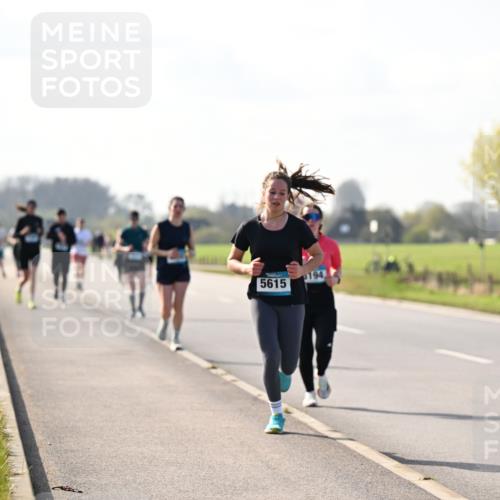 12.04.2026 - 45. Internationalen Wilhelmsburger Insellauf Dr. Thomas Lammeyer http://msf.ph/oto/9447359 12.04.2026 10:29:45 Laufen 5615 meine-sportfotos.de