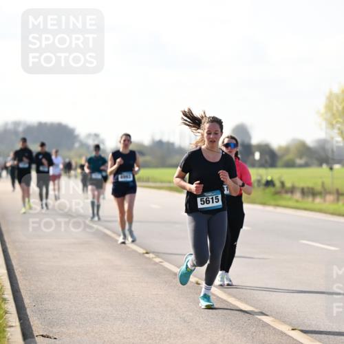 12.04.2026 - 45. Internationalen Wilhelmsburger Insellauf Dr. Thomas Lammeyer http://msf.ph/oto/9447362 12.04.2026 10:29:46 Laufen 5615 meine-sportfotos.de