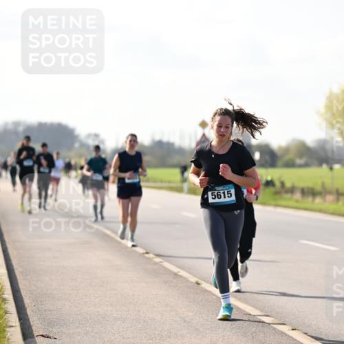 12.04.2026 - 45. Internationalen Wilhelmsburger Insellauf Dr. Thomas Lammeyer http://msf.ph/oto/9447364 12.04.2026 10:29:46 Laufen 5615 meine-sportfotos.de