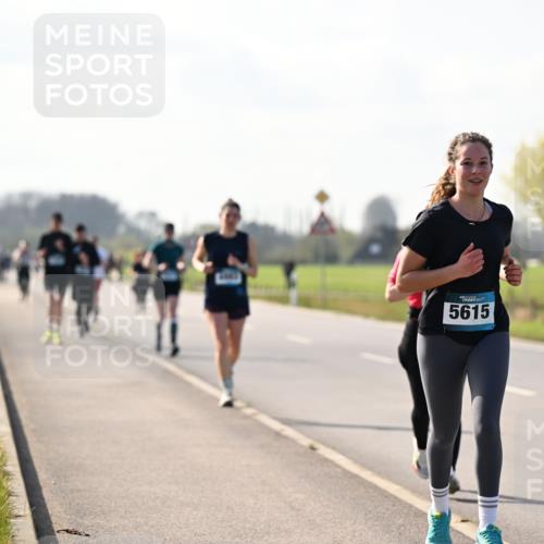 12.04.2026 - 45. Internationalen Wilhelmsburger Insellauf Dr. Thomas Lammeyer http://msf.ph/oto/9447371 12.04.2026 10:29:47 Laufen 4, 5615 meine-sportfotos.de
