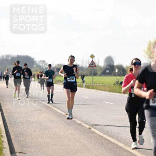 12.04.2026 - 45. Internationalen Wilhelmsburger Insellauf Dr. Thomas Lammeyer http://msf.ph/oto/9447372 12.04.2026 10:29:48 Laufen 4993, 5615 meine-sportfotos.de