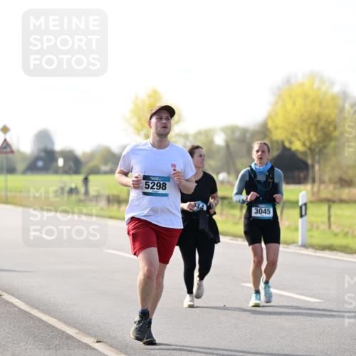 12.04.2026 - 45. Internationalen Wilhelmsburger Insellauf Dr. Thomas Lammeyer http://msf.ph/oto/9447457 12.04.2026 10:30:04 Laufen 5298, 44, 3045 meine-sportfotos.de