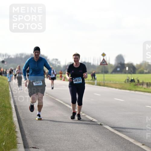 12.04.2026 - 45. Internationalen Wilhelmsburger Insellauf Dr. Thomas Lammeyer http://msf.ph/oto/9447489 12.04.2026 10:30:22 Laufen 2989, 4632 meine-sportfotos.de