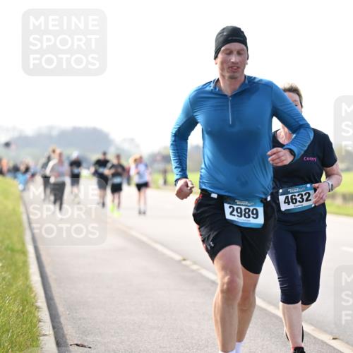 12.04.2026 - 45. Internationalen Wilhelmsburger Insellauf Dr. Thomas Lammeyer http://msf.ph/oto/9447511 12.04.2026 10:30:25 Laufen 2989, 4632 meine-sportfotos.de