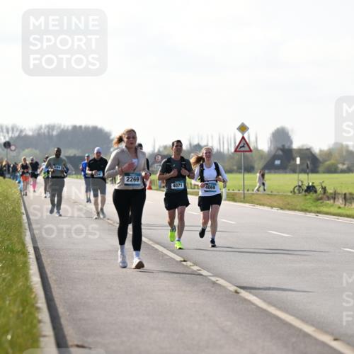 12.04.2026 - 45. Internationalen Wilhelmsburger Insellauf Dr. Thomas Lammeyer http://msf.ph/oto/9447525 12.04.2026 10:30:32 Laufen 2269, 2, 4071, 4069 meine-sportfotos.de