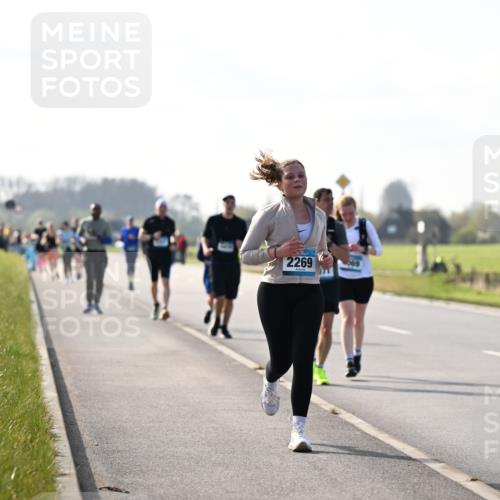 12.04.2026 - 45. Internationalen Wilhelmsburger Insellauf Dr. Thomas Lammeyer http://msf.ph/oto/9447535 12.04.2026 10:30:34 Laufen 2269 meine-sportfotos.de