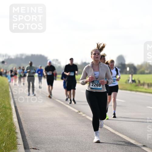 12.04.2026 - 45. Internationalen Wilhelmsburger Insellauf Dr. Thomas Lammeyer http://msf.ph/oto/9447538 12.04.2026 10:30:34 Laufen 2269 meine-sportfotos.de