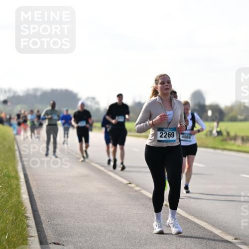 12.04.2026 - 45. Internationalen Wilhelmsburger Insellauf Dr. Thomas Lammeyer http://msf.ph/oto/9447539 12.04.2026 10:30:35 Laufen 2269 meine-sportfotos.de