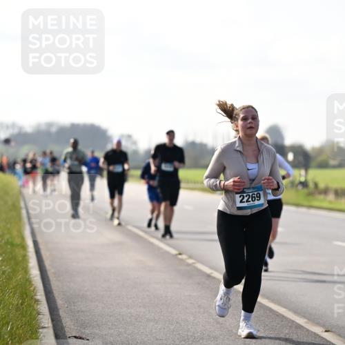 12.04.2026 - 45. Internationalen Wilhelmsburger Insellauf Dr. Thomas Lammeyer http://msf.ph/oto/9447541 12.04.2026 10:30:35 Laufen 2269 meine-sportfotos.de