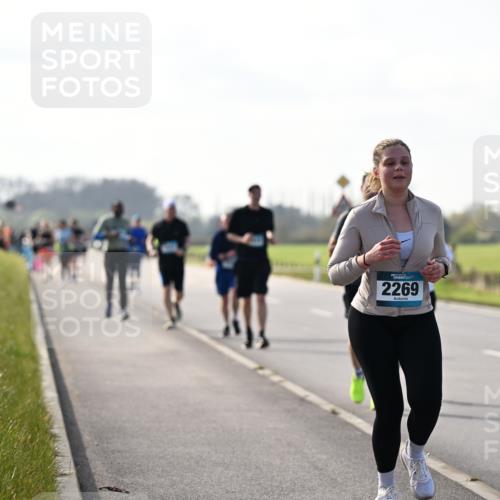 12.04.2026 - 45. Internationalen Wilhelmsburger Insellauf Dr. Thomas Lammeyer http://msf.ph/oto/9447544 12.04.2026 10:30:35 Laufen 2269 meine-sportfotos.de