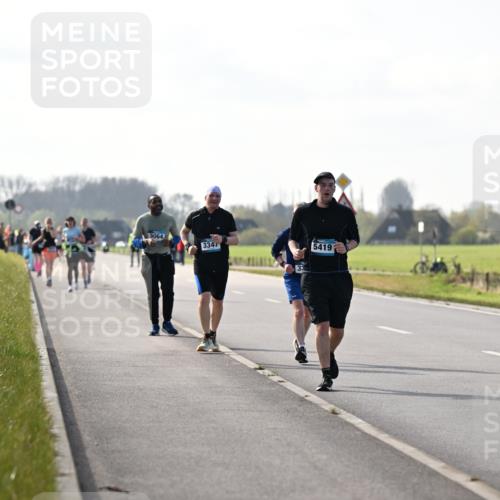 12.04.2026 - 45. Internationalen Wilhelmsburger Insellauf Dr. Thomas Lammeyer http://msf.ph/oto/9447557 12.04.2026 10:30:38 Laufen 3064, 3347, 33, 5419, 4071 meine-sportfotos.de