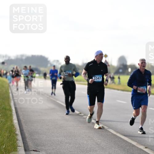 12.04.2026 - 45. Internationalen Wilhelmsburger Insellauf Dr. Thomas Lammeyer http://msf.ph/oto/9447581 12.04.2026 10:30:41 Laufen 3347 meine-sportfotos.de