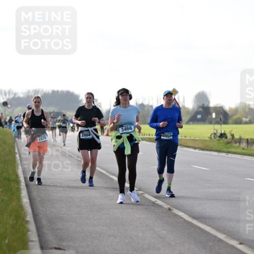 12.04.2026 - 45. Internationalen Wilhelmsburger Insellauf Dr. Thomas Lammeyer http://msf.ph/oto/9447598 12.04.2026 10:30:52 Laufen 2879, 2880, 3466, 2050 meine-sportfotos.de