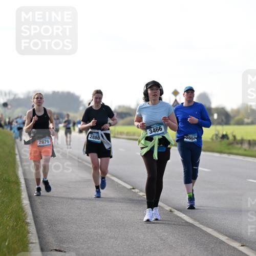 12.04.2026 - 45. Internationalen Wilhelmsburger Insellauf Dr. Thomas Lammeyer http://msf.ph/oto/9447606 12.04.2026 10:30:53 Laufen 2880, 2879, 3466, 2050 meine-sportfotos.de