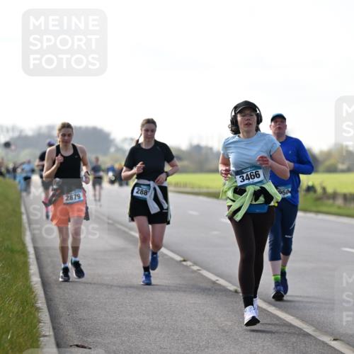 12.04.2026 - 45. Internationalen Wilhelmsburger Insellauf Dr. Thomas Lammeyer http://msf.ph/oto/9447610 12.04.2026 10:30:53 Laufen 288, 2879, 3466, 050 meine-sportfotos.de