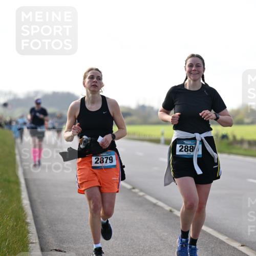 12.04.2026 - 45. Internationalen Wilhelmsburger Insellauf Dr. Thomas Lammeyer http://msf.ph/oto/9447627 12.04.2026 10:30:56 Laufen 2879, 288, 2050 meine-sportfotos.de