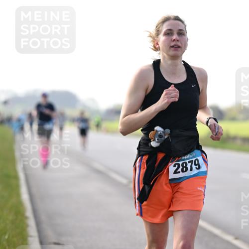12.04.2026 - 45. Internationalen Wilhelmsburger Insellauf Dr. Thomas Lammeyer http://msf.ph/oto/9447639 12.04.2026 10:30:58 Laufen 2879 meine-sportfotos.de