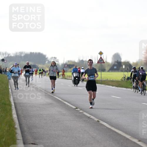 12.04.2026 - 45. Internationalen Wilhelmsburger Insellauf Dr. Thomas Lammeyer http://msf.ph/oto/9447678 12.04.2026 10:31:06 Laufen 5605 meine-sportfotos.de