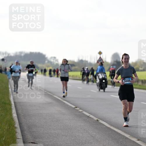 12.04.2026 - 45. Internationalen Wilhelmsburger Insellauf Dr. Thomas Lammeyer http://msf.ph/oto/9447695 12.04.2026 10:31:09 Laufen 5605 meine-sportfotos.de