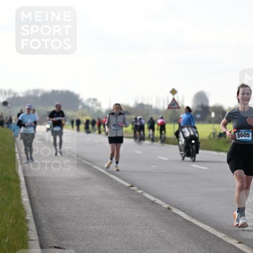 12.04.2026 - 45. Internationalen Wilhelmsburger Insellauf Dr. Thomas Lammeyer http://msf.ph/oto/9447699 12.04.2026 10:31:10 Laufen 5605 meine-sportfotos.de