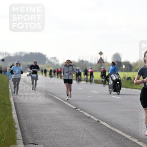 12.04.2026 - 45. Internationalen Wilhelmsburger Insellauf Dr. Thomas Lammeyer http://msf.ph/oto/9447701 12.04.2026 10:31:10 Laufen 5 meine-sportfotos.de