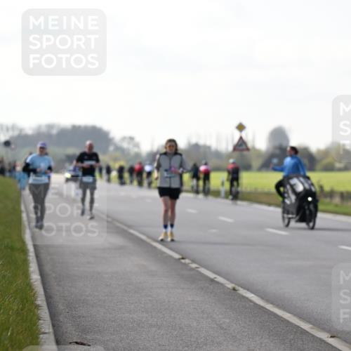 12.04.2026 - 45. Internationalen Wilhelmsburger Insellauf Dr. Thomas Lammeyer http://msf.ph/oto/9447705 12.04.2026 10:31:11 Laufen 5605 meine-sportfotos.de
