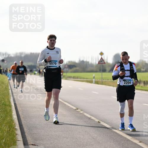 12.04.2026 - 45. Internationalen Wilhelmsburger Insellauf Dr. Thomas Lammeyer http://msf.ph/oto/9447786 12.04.2026 10:31:39 Laufen 5570, 2204 meine-sportfotos.de