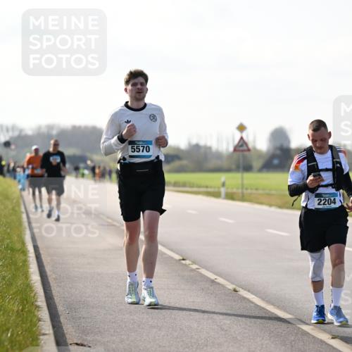 12.04.2026 - 45. Internationalen Wilhelmsburger Insellauf Dr. Thomas Lammeyer http://msf.ph/oto/9447791 12.04.2026 10:31:40 Laufen 5570, 2204 meine-sportfotos.de