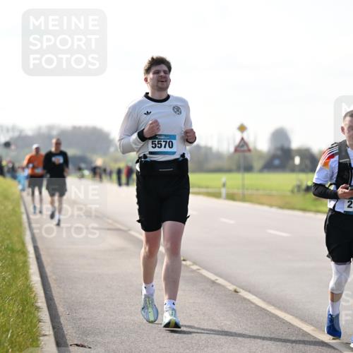 12.04.2026 - 45. Internationalen Wilhelmsburger Insellauf Dr. Thomas Lammeyer http://msf.ph/oto/9447797 12.04.2026 10:31:41 Laufen 5570, 2204 meine-sportfotos.de