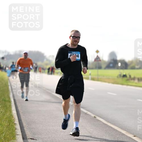 12.04.2026 - 45. Internationalen Wilhelmsburger Insellauf Dr. Thomas Lammeyer http://msf.ph/oto/9447811 12.04.2026 10:31:49 Laufen 44 meine-sportfotos.de