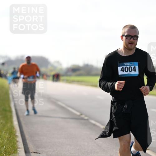 12.04.2026 - 45. Internationalen Wilhelmsburger Insellauf Dr. Thomas Lammeyer http://msf.ph/oto/9447821 12.04.2026 10:31:50 Laufen 45, 4004 meine-sportfotos.de