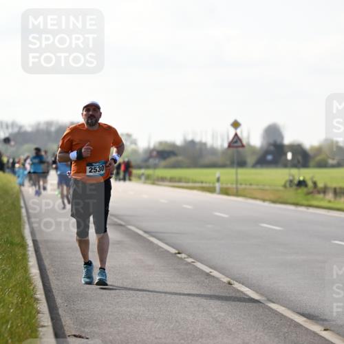 12.04.2026 - 45. Internationalen Wilhelmsburger Insellauf Dr. Thomas Lammeyer http://msf.ph/oto/9447829 12.04.2026 10:31:53 Laufen 2530 meine-sportfotos.de