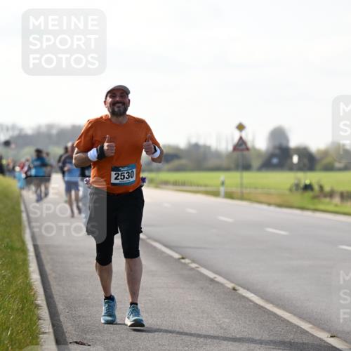 12.04.2026 - 45. Internationalen Wilhelmsburger Insellauf Dr. Thomas Lammeyer http://msf.ph/oto/9447838 12.04.2026 10:31:54 Laufen 2530 meine-sportfotos.de