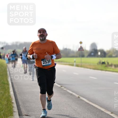 12.04.2026 - 45. Internationalen Wilhelmsburger Insellauf Dr. Thomas Lammeyer http://msf.ph/oto/9447842 12.04.2026 10:31:55 Laufen 2530 meine-sportfotos.de